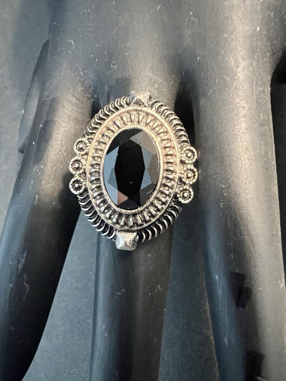 Vintage Faceted Black Onyx Handcrafted Silver Ring 7.5 Sz